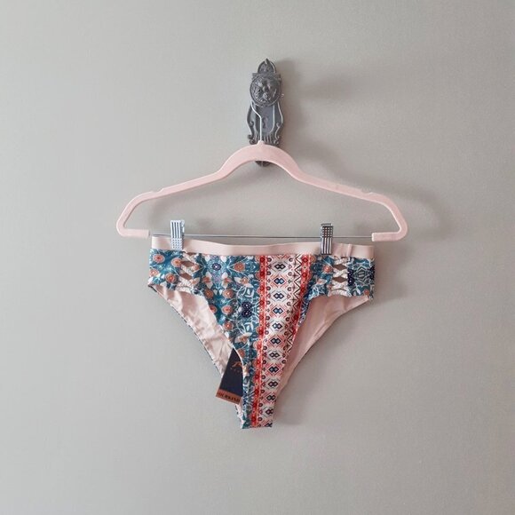 NWT Rusty Hotel bralette bikini top & high cut bikini bottom combo set, 12 - Picture 13 of 14